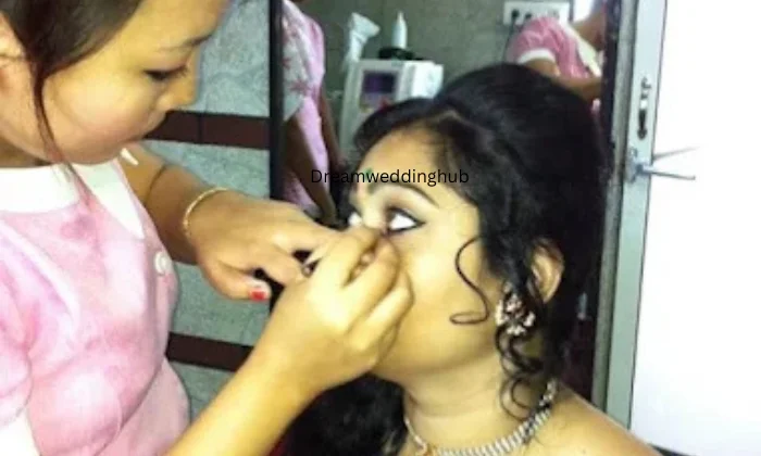 CHARMS BEAUTY CLINIC  SALON